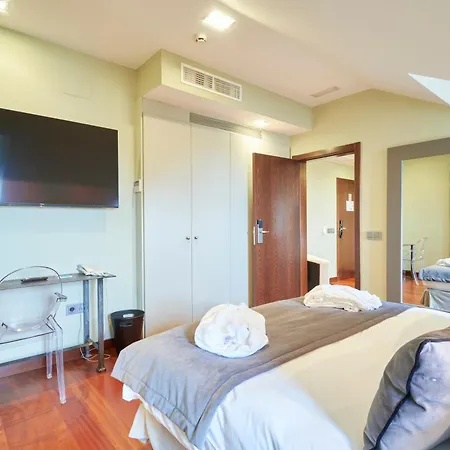 Ar Isabel De Farnesio Hotel San Ildefonso