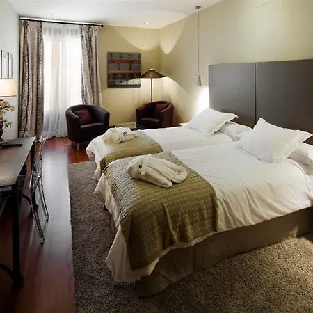 Ar Isabel De Farnesio 4*