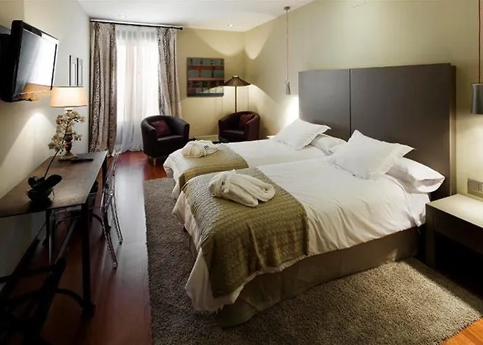 Ar Isabel De Farnesio 4*